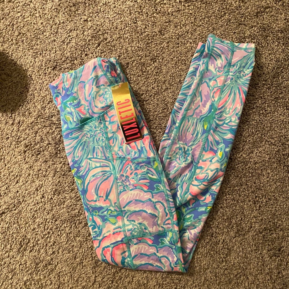 Extremely Rare Lilly Pulitzer Luxletic Legging